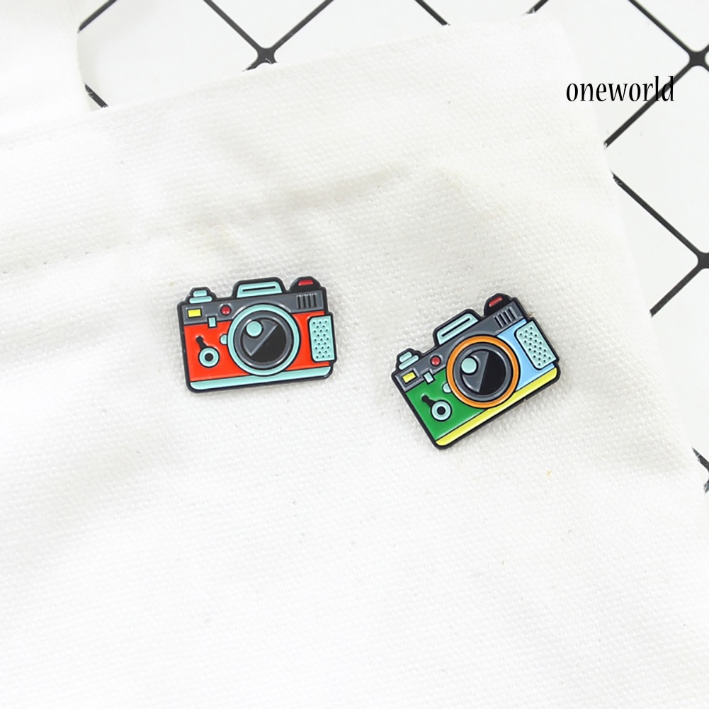 OW@ Cartoon Multicolor Camera Badge Collar Lapel Brooch Pin Clothes Jewelry Decor