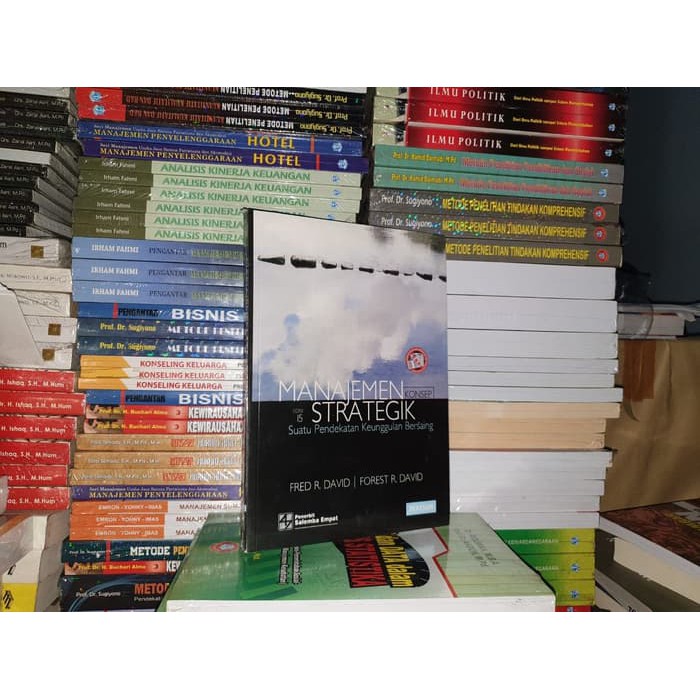 Jual MANAJEMEN STRATEGIK - FRED R. DAVID Terlaris
