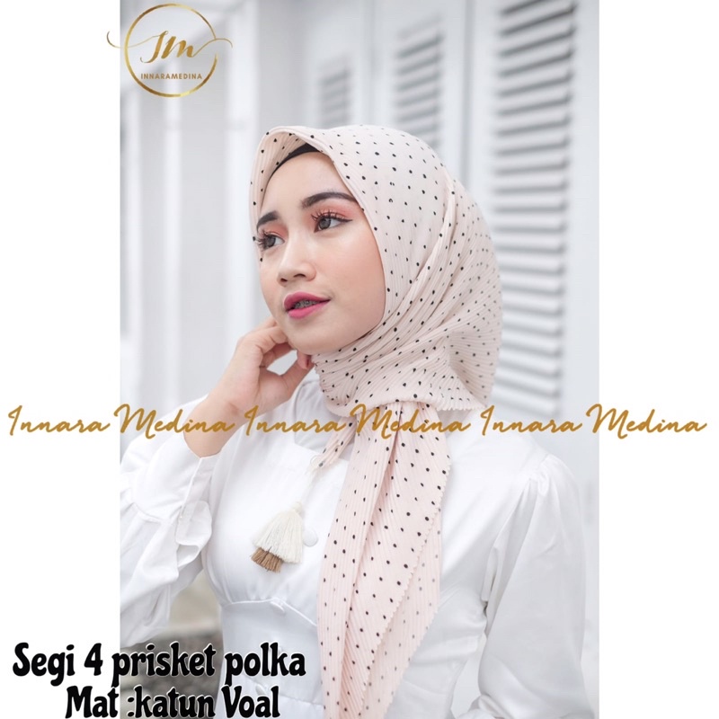 INNARA  | Segi Empat Plisket Tassel polka