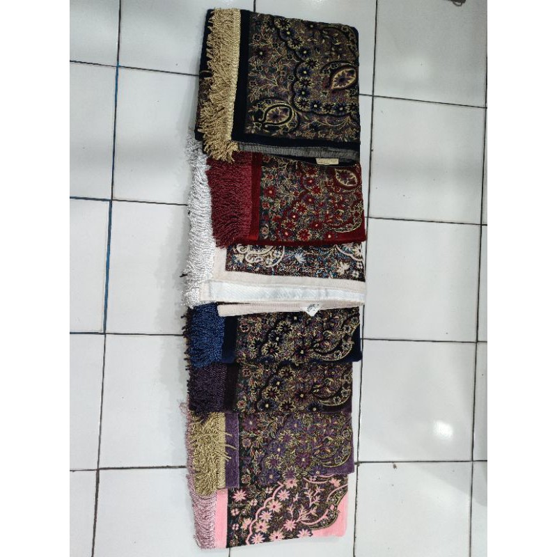 Sajadah Genova || sajadah motif tebal