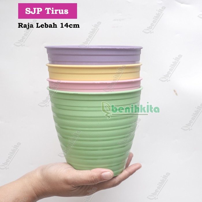 Pot Tanaman-Bunga Pirus Warna Raja Lebah 14cm Motif Tawon - SJP