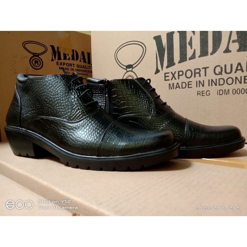 SEPATU KULIT ASLI PRIA MEDALI PDH SEMI BOOTS POLRI TNI SECURITY SATPAM KERJA DINAS KANTOR PNS ASN PEGAWAI