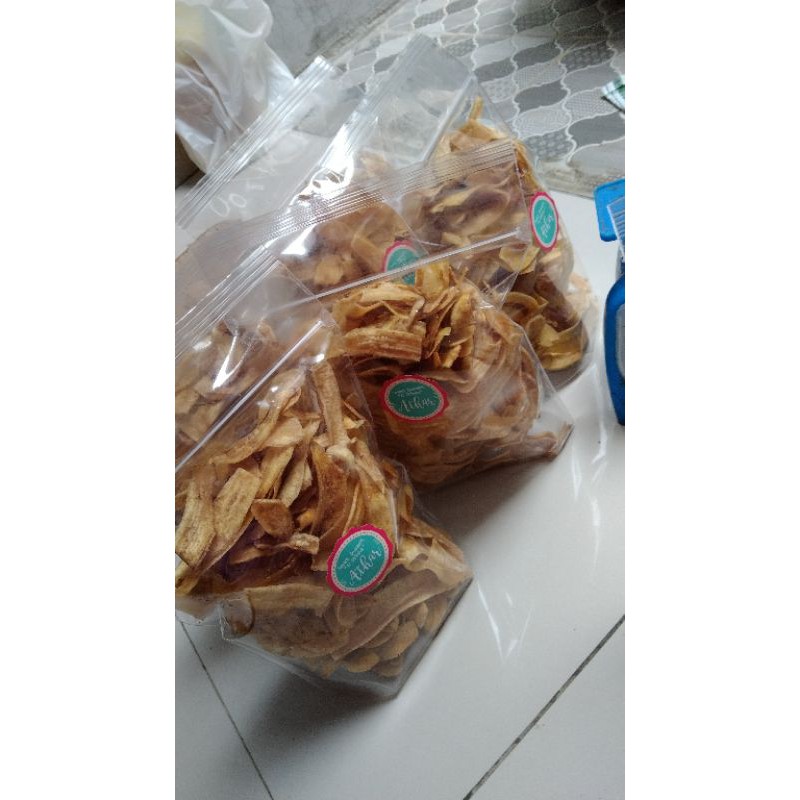 

keripik pisang uk 180-200gr