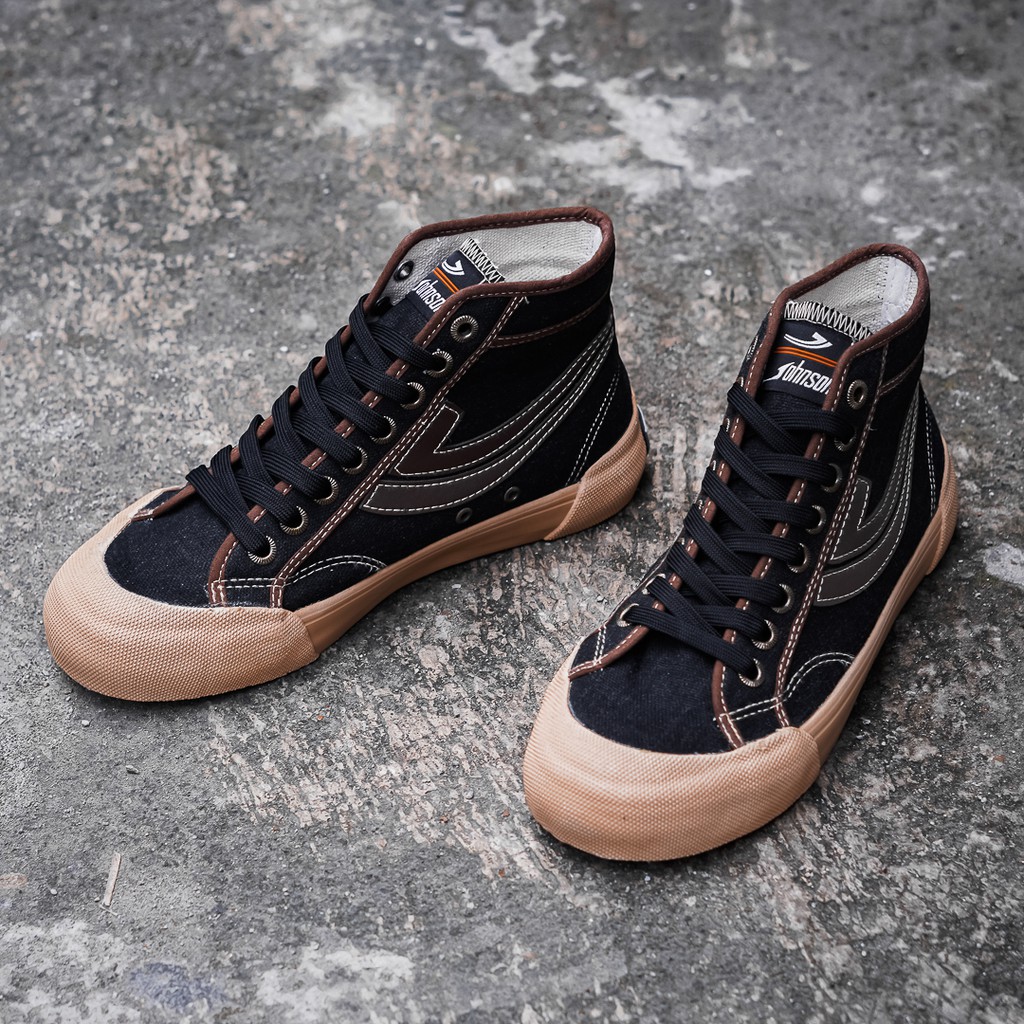 Sepatu Johnson Galaxy Pro High