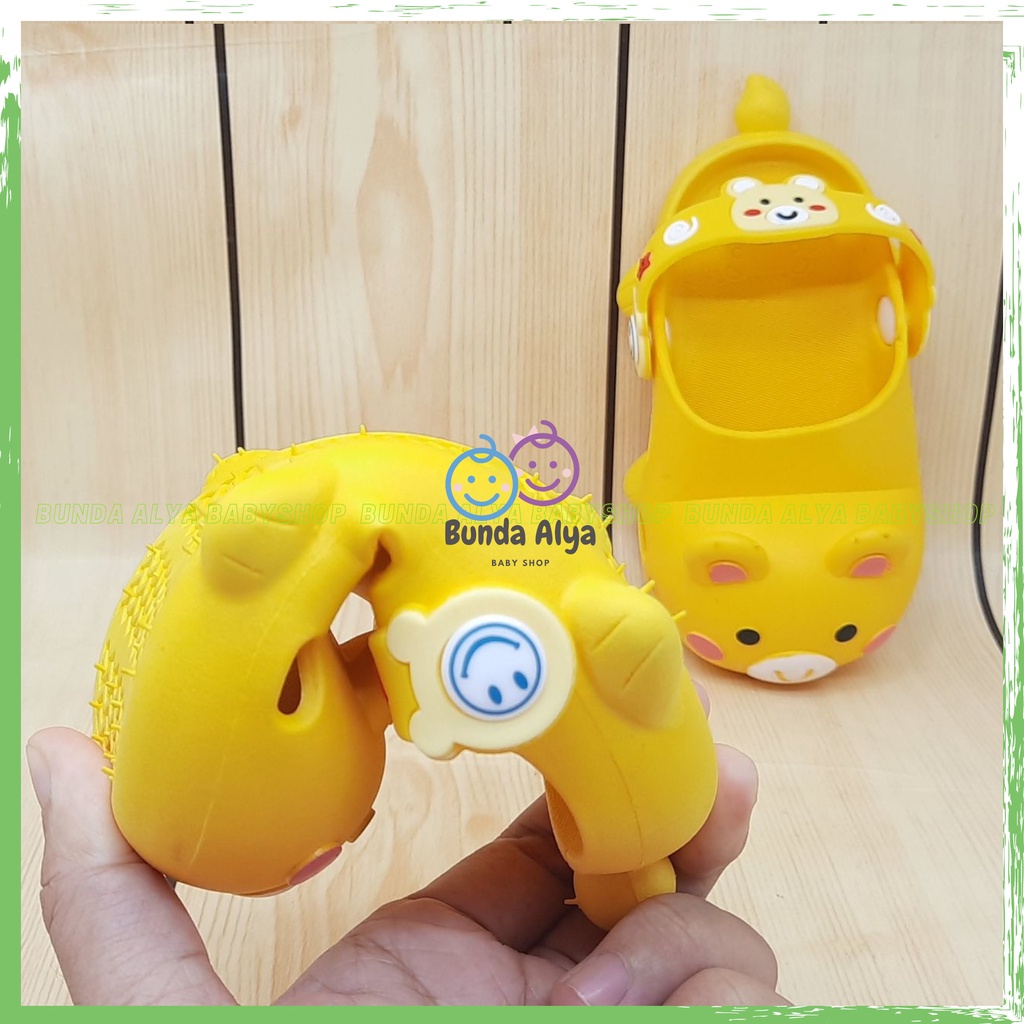 Sendal Anak Laki Laki IMPORT Usia 10 Bulan 1 2 3 4 Tahun KUNING BEAR Karet Elastis - Sepatu Sandal Anak Cowok Motif Karakter Lucu Model Kekinian Anti Slip Size 18-23