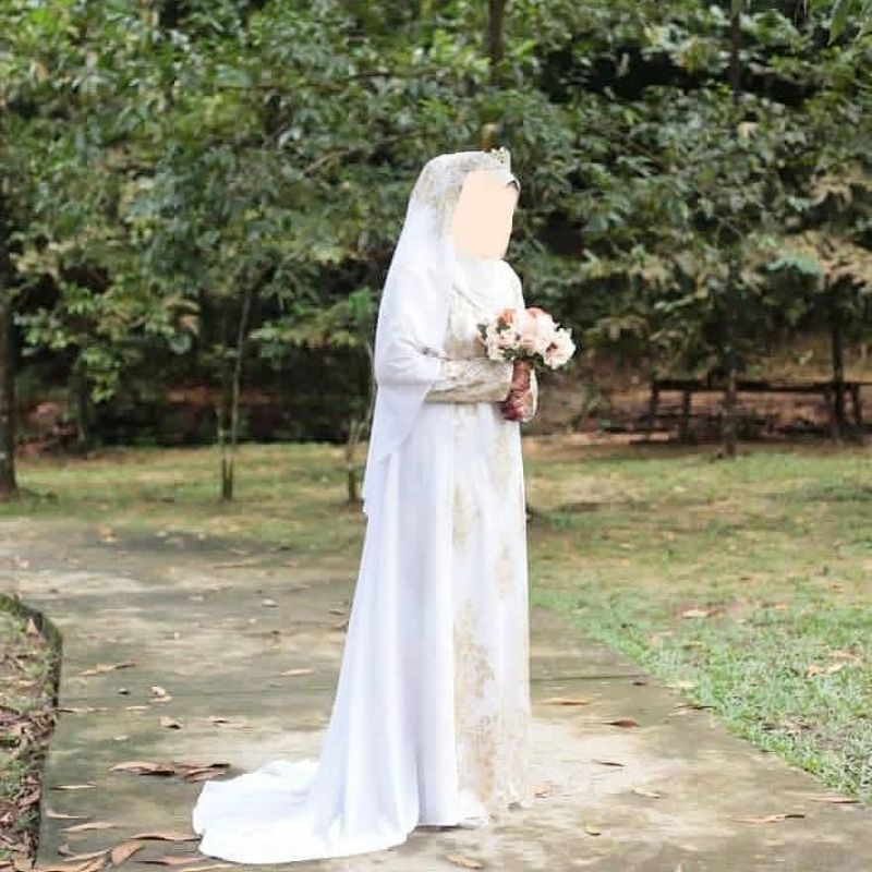 Gaun Akad Gaun Pengantin Gaun Walimah Syar'i