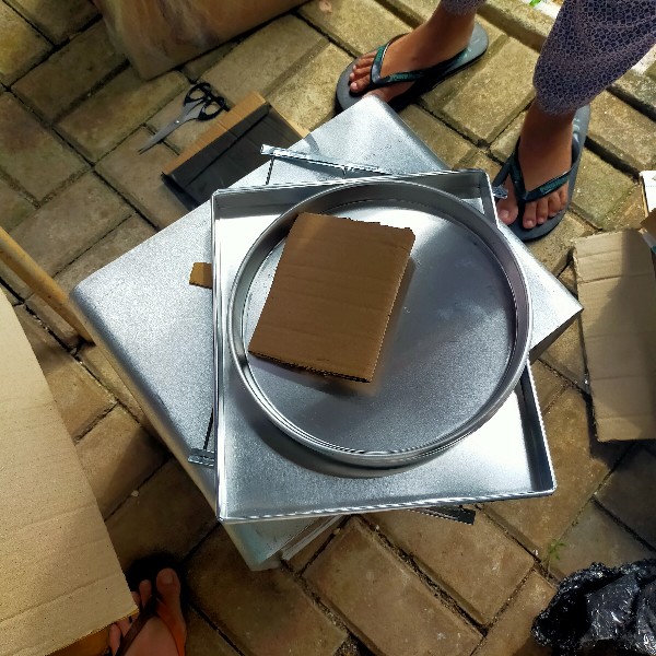 Loyang Pizza Tebal (tinggi 2cm)
