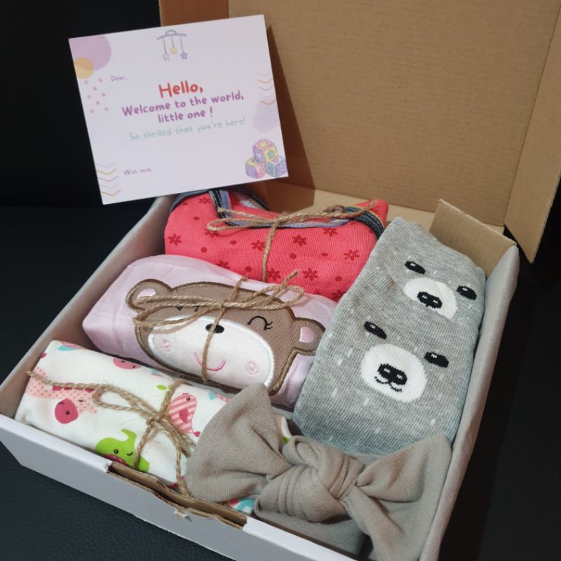 Hampers Bayi | Hampers Baby New born | Kado Bayi | Hampers Bayi Perempuan | Hampers Bayi laki laki | Gift set baby | Kado lahiran | Kado bayi perempuan | Kado bayi laki laki | Gift set bayi | Gift set baby boy | Gift set baby Girl-Girl