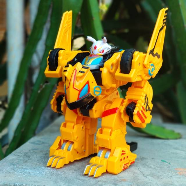 MONKART GIGAROID BESAR KUNING