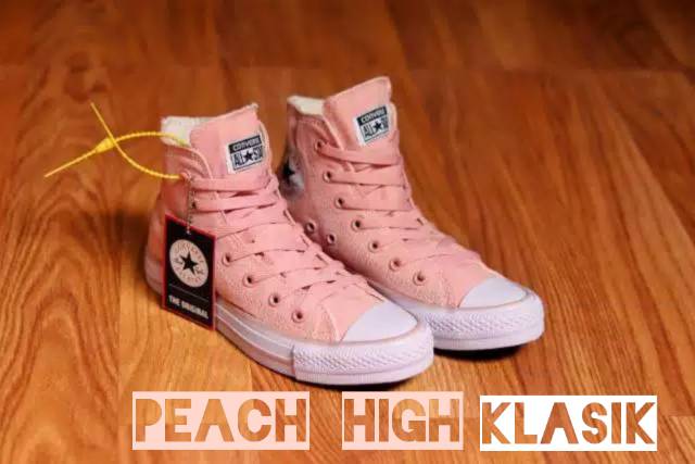 Converse Chuck Taylor New Release Undefeated High Tinggi Peach