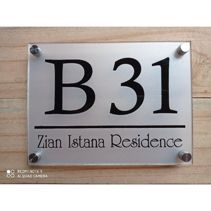 Nomor rumah lapis sunblast acrylic mewah minimalis