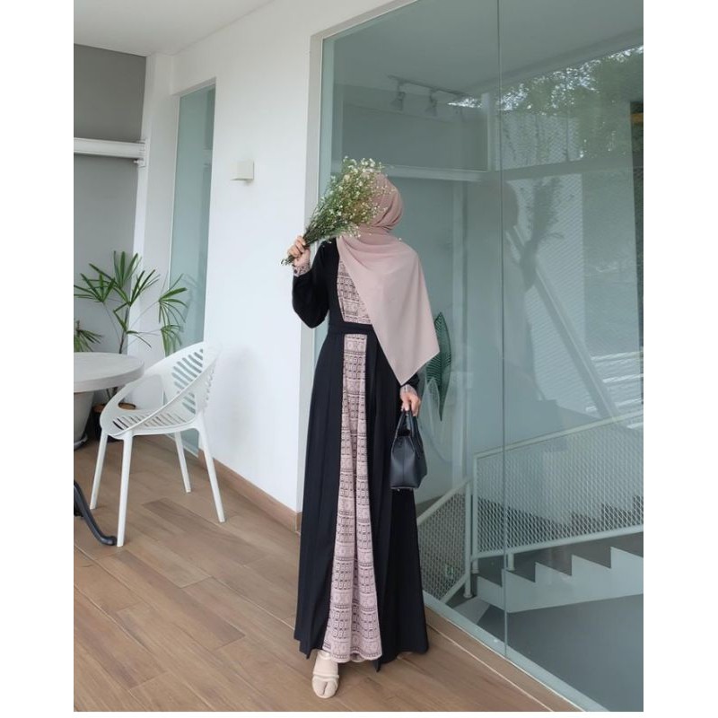 Samira dress by Evolvere