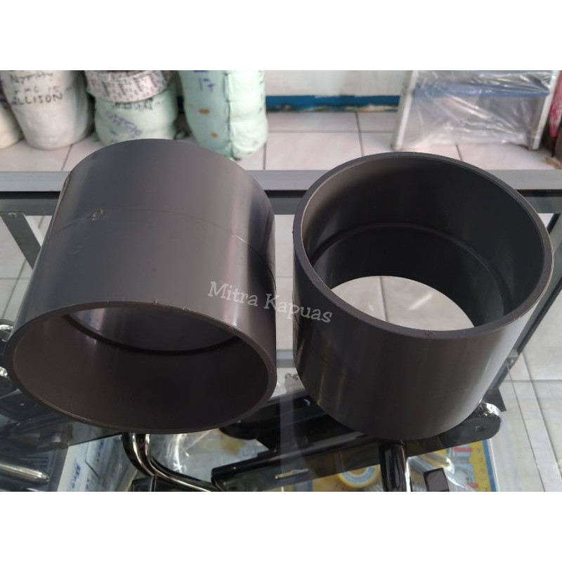 Socket D PVC RUCIKA 4"