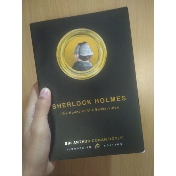 SHERLOCK HOLMES THE HOUND OF THE BASKERVILLES PRELOVED