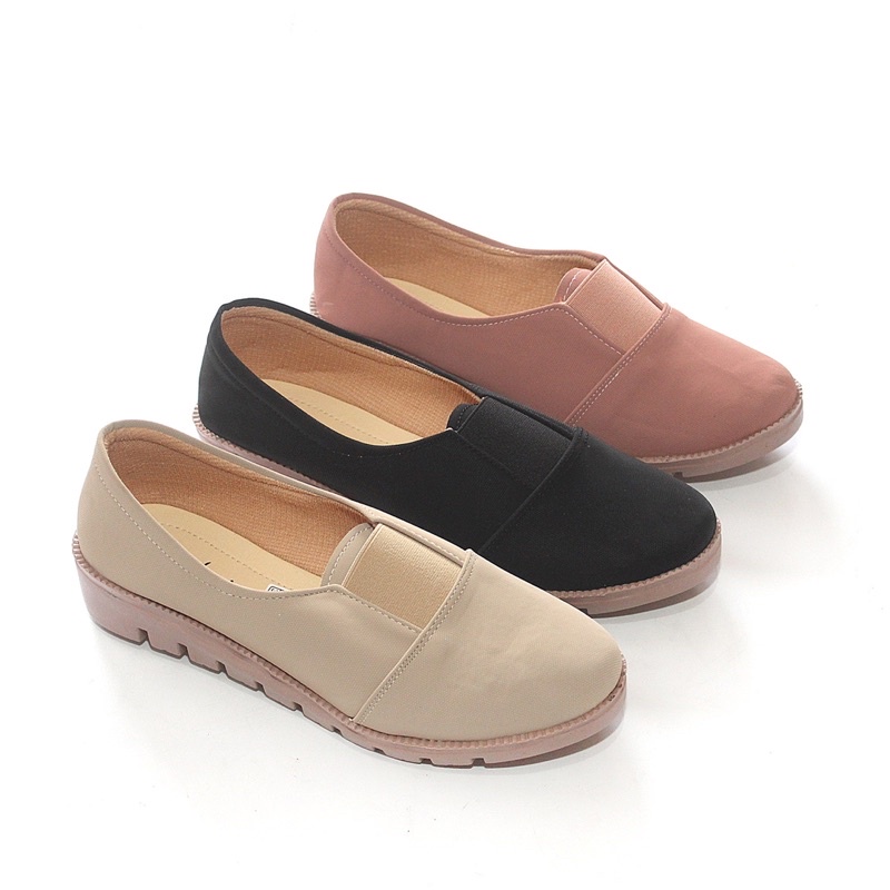 SEPATU WANITA SLIP ON CASUAL TERLARIS MURAH TERBARU MODEL SLIP KARET SOL KARET SEPATU FLAT PEREMPUAN CEWEK IBU IBU2 SEPATU KETS SANTAI NYAMAN TDA-1