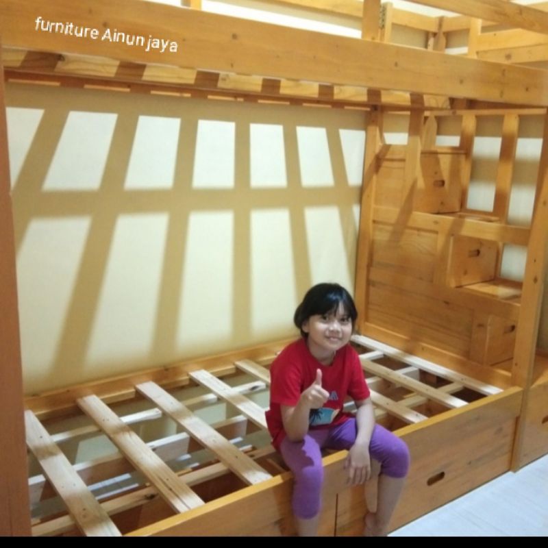 divan tempat tidur tingkat single bed tipe sliding+full laci setiap tangga 3 tempat kasur