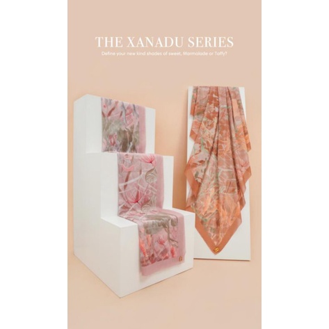 Taffy scarf Xanadu series