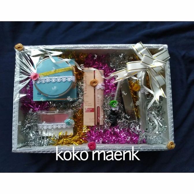 

AKSESORIS PERNIKAHAN SESERAHAN PARSEL HADIAH PAKET MAKE UP WAJAH WARDAH MINIMALIS PERLENGKAPAN PESTA CRAFT