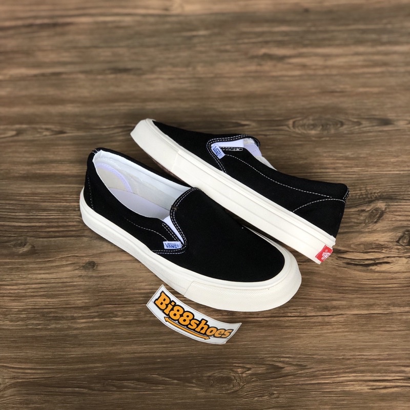 VANS SLIP ON BLACK WHITE BNIB 1:1 OG