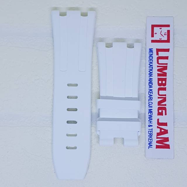 AUDEMARS PIGUET DIVER XS WHITE RUBBER STRAP