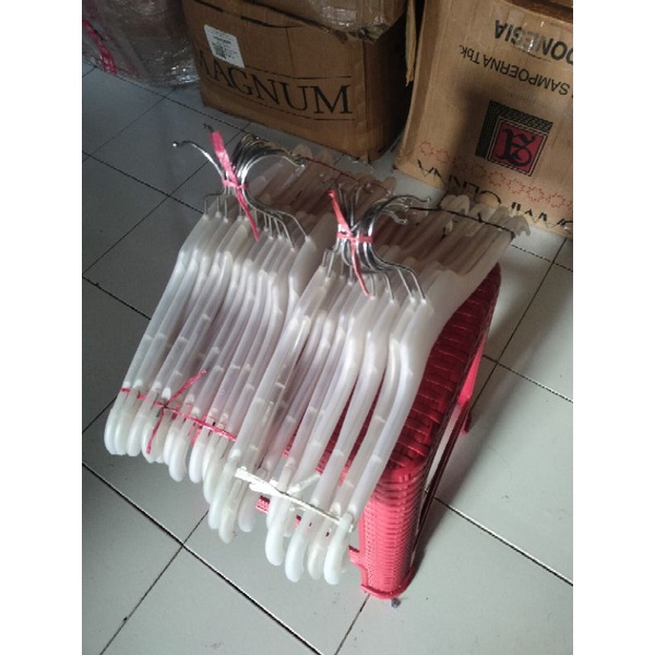 HANGER PLASTIK BEKAS TOKO/PERLUSIN