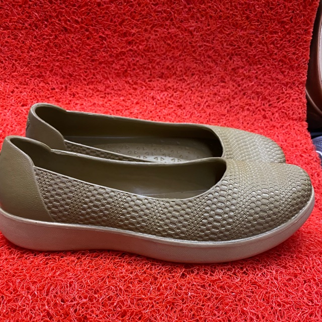 Sepatu flat shoes new era