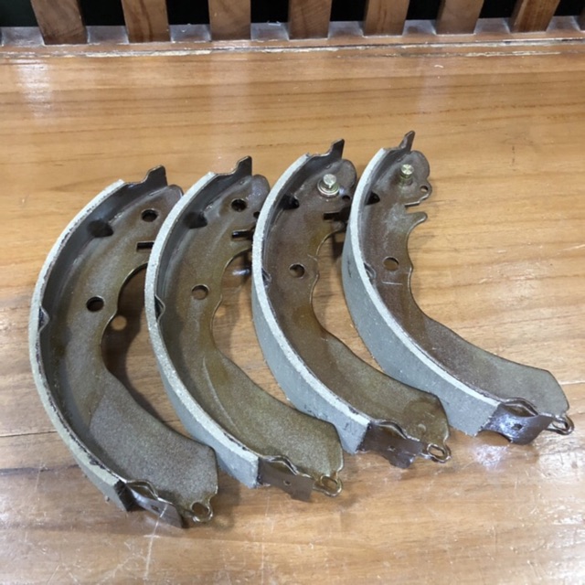 Brake Shoe Set Kampas Rem Belakang (Set) Avanza &amp; Xenia ALL Part No : 04495-BZ010