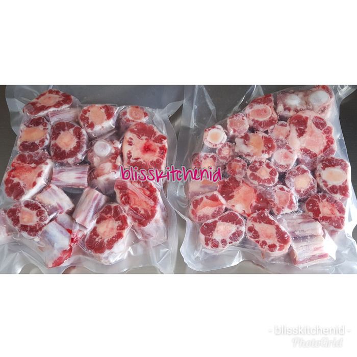 

Buntut Sapi AUS Impor / Oxtail Kualitas Super ukuran S 2-5cm
