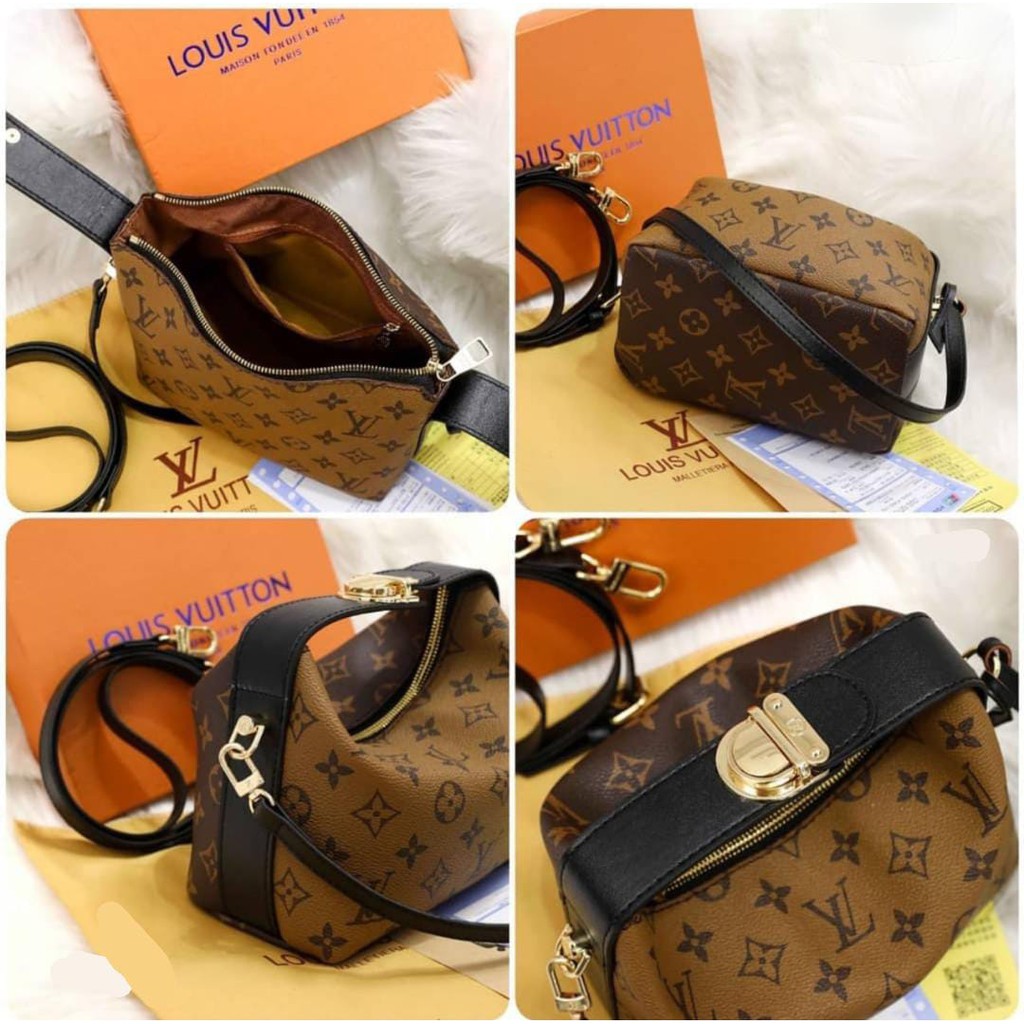 L Vuitton HOBO BB 3074 (Free Sarung +BubbleWrap)