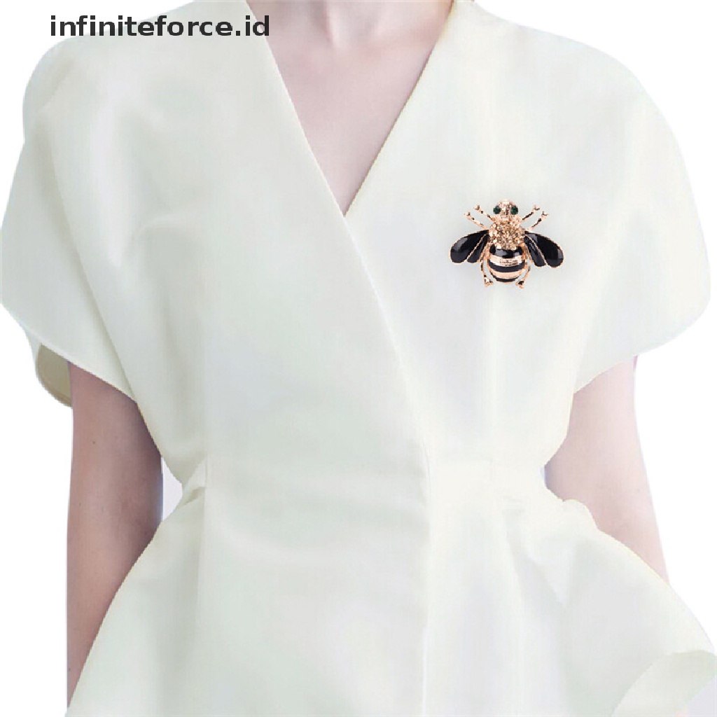 Bros Pin Bentuk Lebah Lapis Emas Aksen Kristal Berlian Imitasi Untuk Wanita