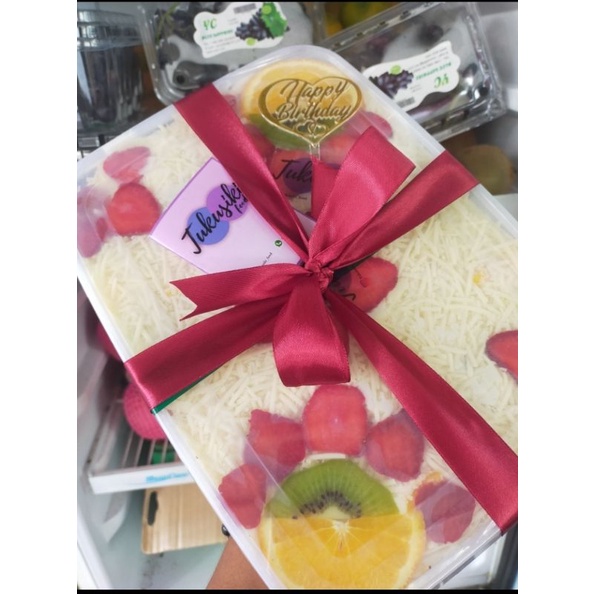 

Tukusiki salad 2000 ml toping Std tidak termaksud Pita dan toppper