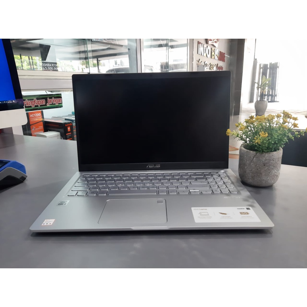 ASUS A516JAO intel core i3 ram 4gb SSD 512GB Tersedia Slot HDD Tambahan