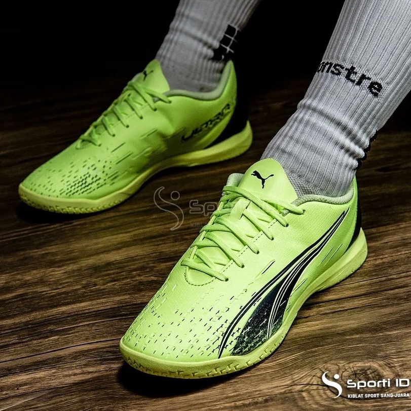 Sepatu Futsal Puma Ultra Play IT - Fizzy Light 106910-01 Original | Sepatu Futsal Puma