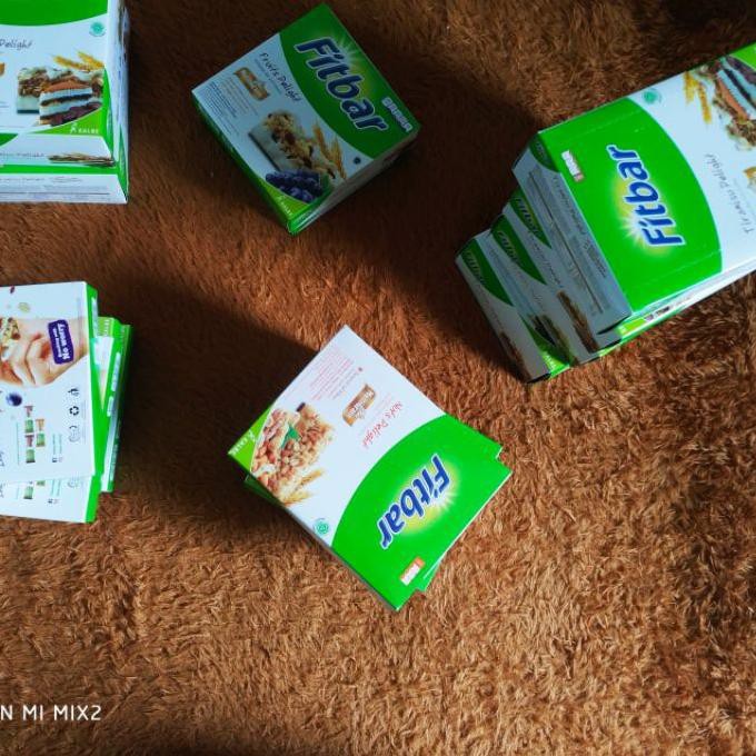 

GT7【 Fitbar multigrain 1 box isi 12pcs , Chocho , Fruits , Nuts , Tiramisu Recommended