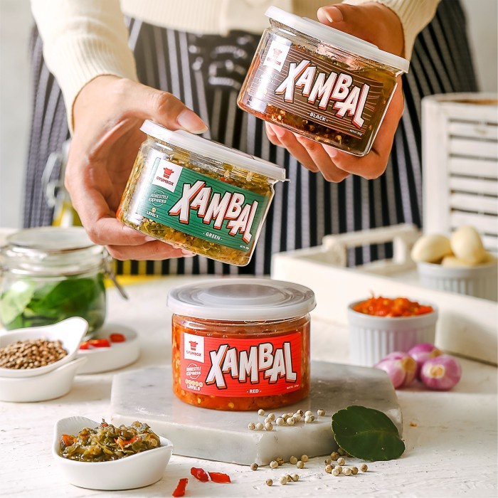 

Sambal-Aneka- Sambal Level 3 Sambel Bawang Cabe Merah Pedas Uleg Toples Ijo Gyumbox -Aneka-Sambal.