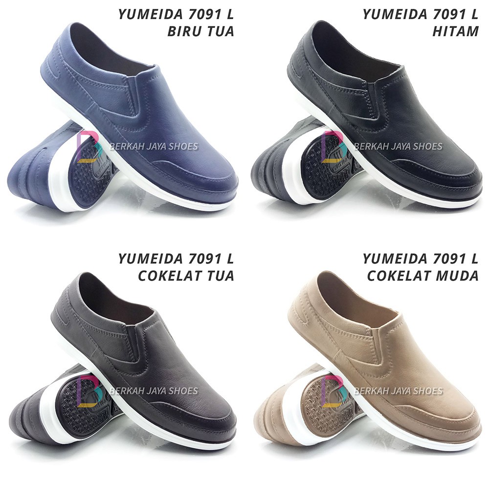 Sepatu Karet Pria - Sepatu Pantofel Karet Pria Yumeida 7091 L - Extra Ringan - Anti Air