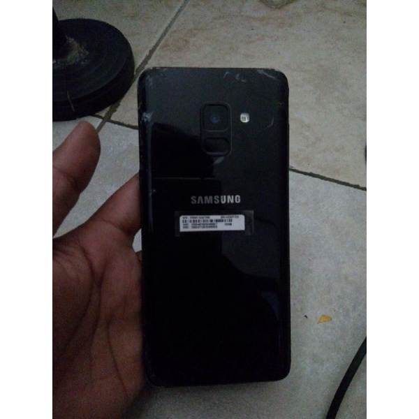 Samsung A8 2018 MINUS LCD