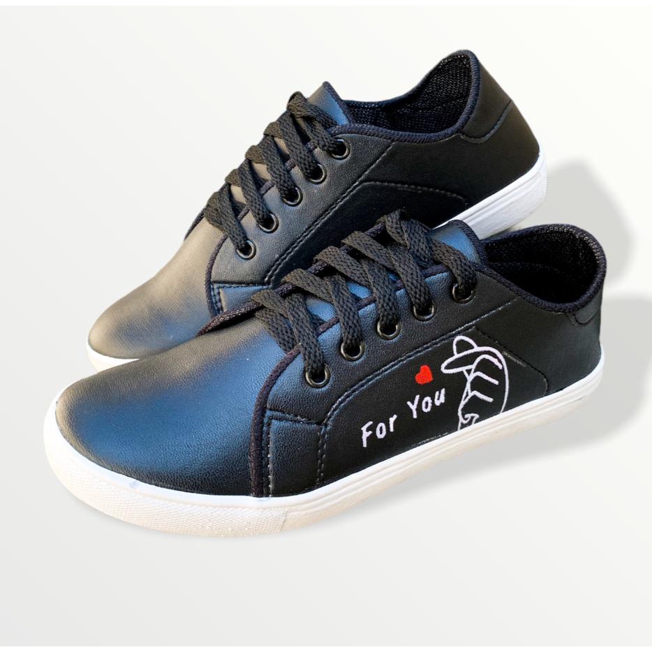 Sepatu Kets Sneakers For You Hitam