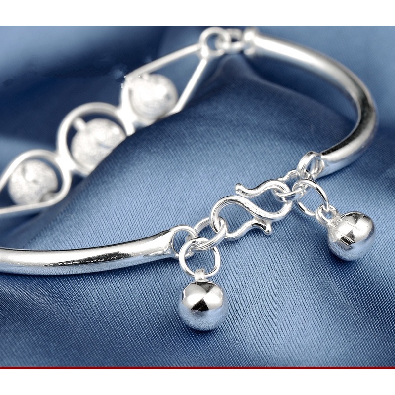 Gelang Model Terbuka Bahan Stainless Steel Aksen Mutiara Untuk Wanita