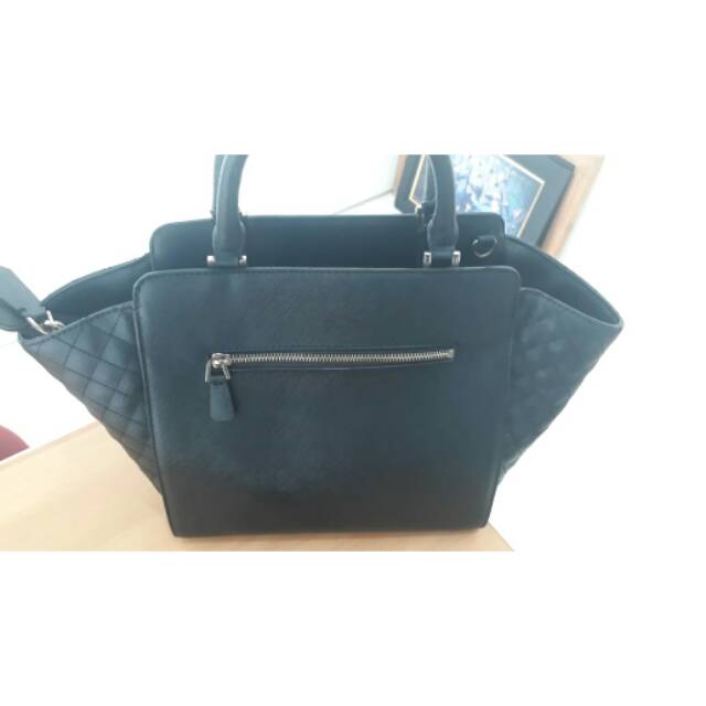 Tas Guess Hitam Original