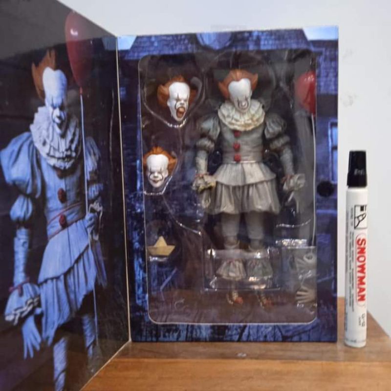 mainan neca action figure IT Pennywise
it the movie