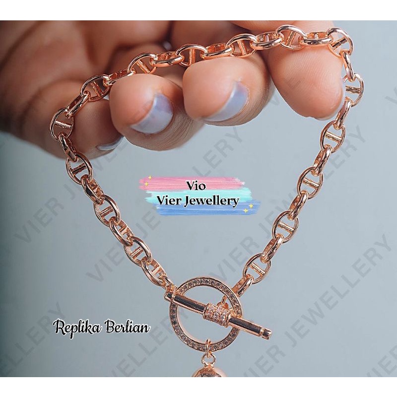 Gelang Rantai (Vier)Replika Berlian Lapis Emas / Zircon