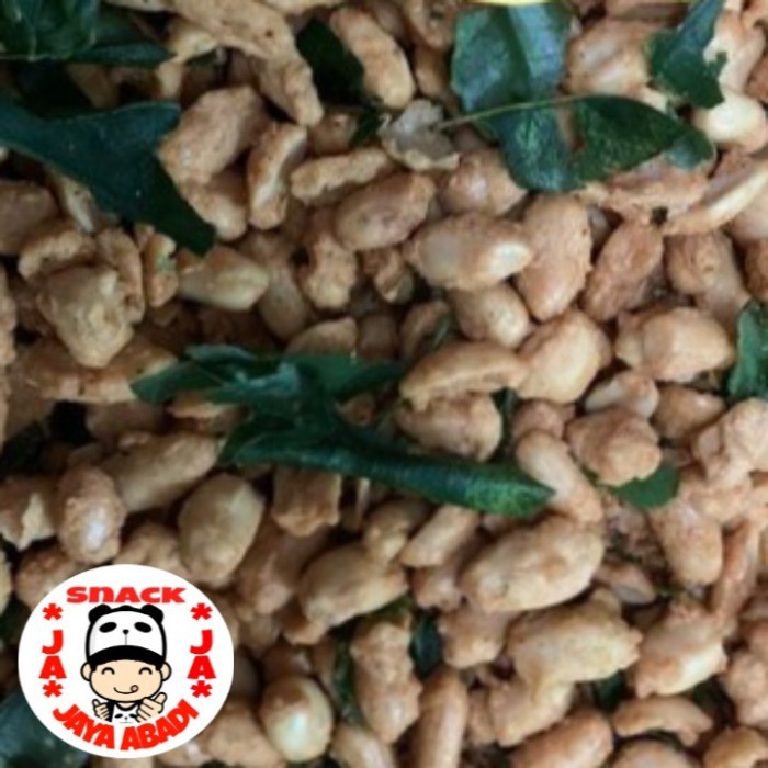 

Siap Krim 1Kg Kacang Thailand Pedas / Crispy - Kacang Tanah Daun Jeruk - Manis