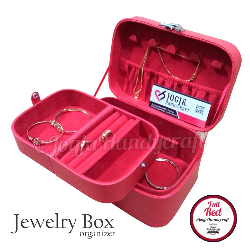 Jewelry Box / Tempat Perhiasan / Kotak Perhiasan dan Accesories (Red)