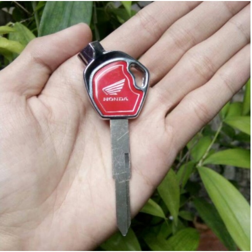 Kunci duplikat motor honda blade new revo absolute injeksi spacy fi vario 110 125 150 beat scoopy su
