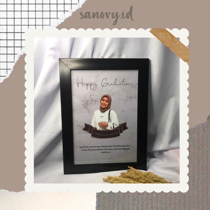 

GIFT FOTO/HADIAH WISUDA/BINGKAI FOTO