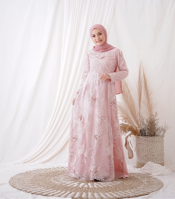 Aisha dress - PO