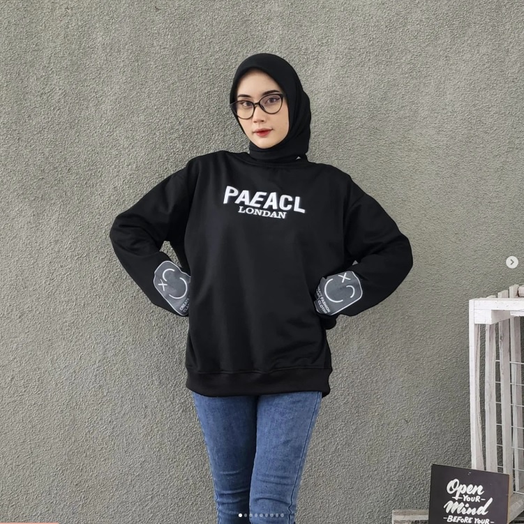 Paeacl Sweater / Sweater Wanita Terbaru 2022 Kekinian / Basic Sweater Hitam Polos / Sweater Paeacl W