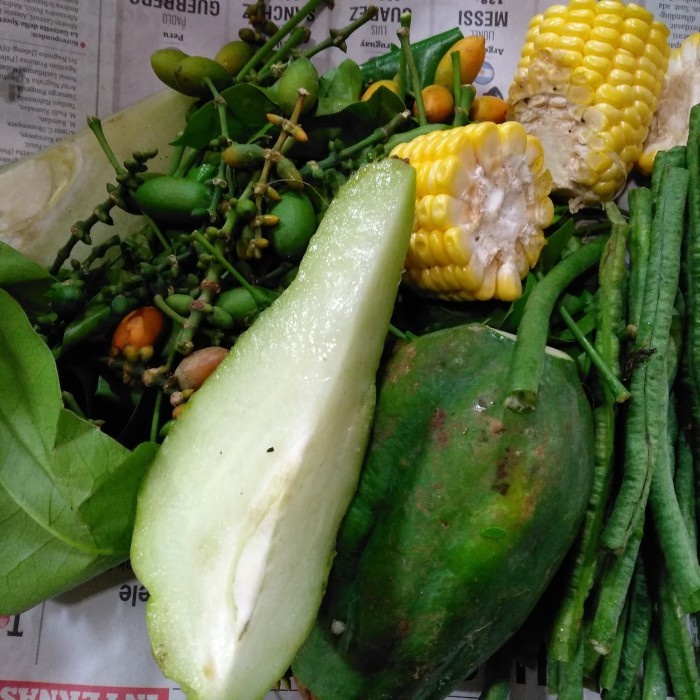 

Sayur Asem Komplit