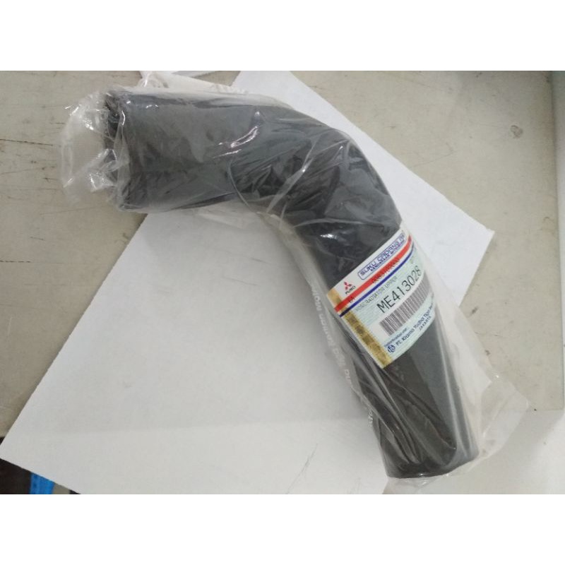 me413028-selang radiator atas colt diesel canter asli Mitsubishi